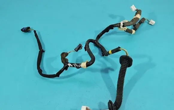 Renault Kadjar Rear door wiring loom 241262477R IMPRK1548051
