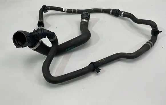 BMW 3 F30 F35 F31 Engine coolant pipe/hose 8662836 8673993