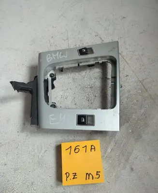 BMW 3 E46 Gear shifter surround trim plastic 51168211160