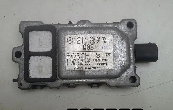 Mercedes-Benz E W211 Camshaft speed sensor 2118300472