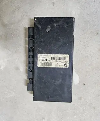 BMW 5 E60 E61 Gateway control module 9186170 61359186170