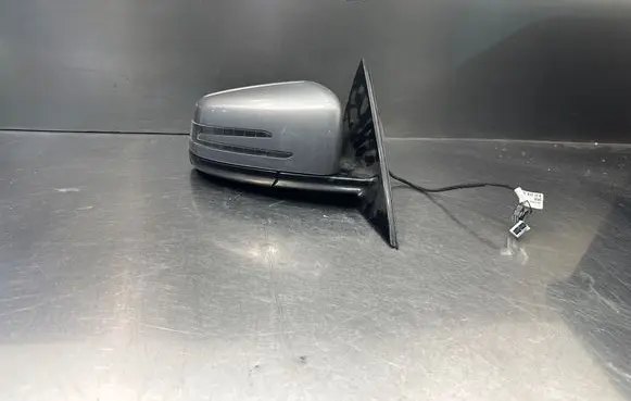 Mercedes-Benz E W212 Front door electric wing mirror A3159412