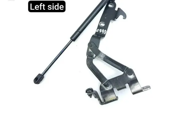 Maserati GranTurismo Tailgate/trunk/boot hinge 