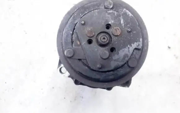Renault Megane I Air conditioning (A/C) compressor (pump) sd7vaa
