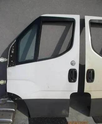Iveco Daily 6th gen Door (2 Door Coupe) 