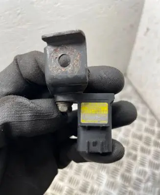 Toyota Avensis T220 Air pressure sensor 0798003270 8942160030