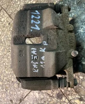 Nissan Qashqai Front brake caliper