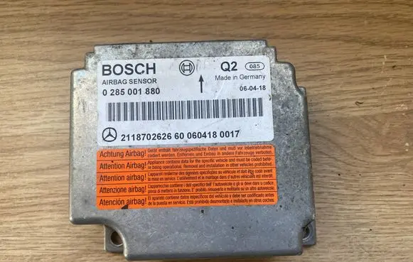 Mercedes-Benz E W211 Airbag control unit/module 0285001880 2118702626