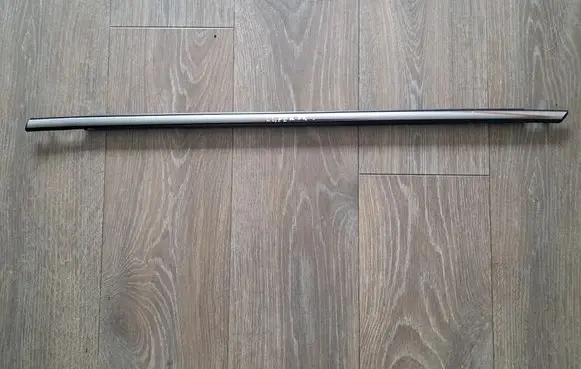 Mini Cooper Countryman R60 Front door glass trim molding 0120014