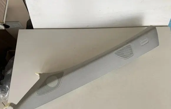 Audi Q7 4M (A) pillar trim 4M0867233B 4M0880693 4M0867233BWO1