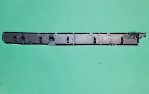 Volkswagen PASSAT B6 Dashboard glove box trim 3c1857212m