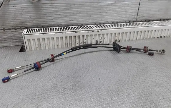 Opel Astra H Gear shift cable linkage