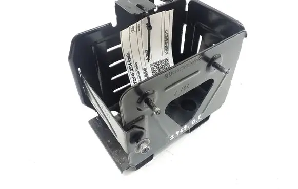Mercedes-Benz Vito Viano W447 Battery bracket A4475402640