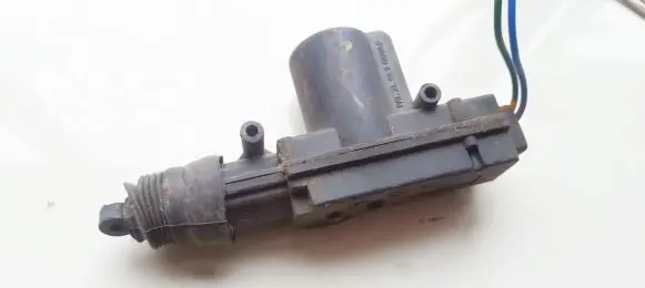Honda Civic Central locking motor 932037992