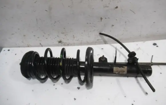 Peugeot 208 Front shock absorber/damper