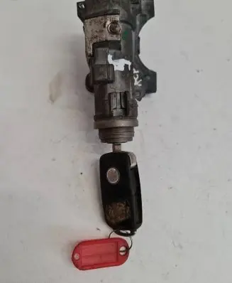 Audi A4 S4 B5 8D Ignition lock 4B0905851M