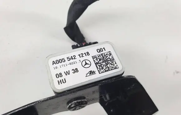 Mercedes-Benz ML W164 Airbag deployment crash/impact sensor A0055421218-474 a0055421218