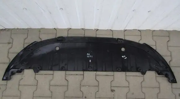 Renault Clio V Front bumper skid plate/under tray 622565797R