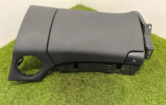 Mercedes-Benz CLS AMG C219 Glove box E048831021