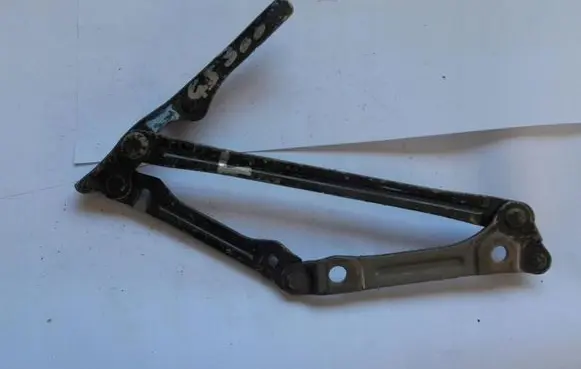 Lexus GS 300 400 430 Tailgate/trunk/boot hinge Uug78999