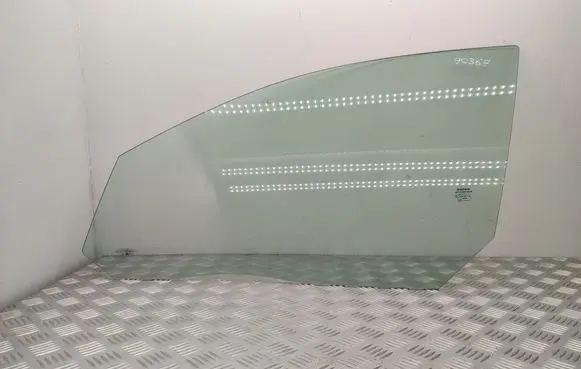 Volvo XC70 Front door window glass four-door 43R001106