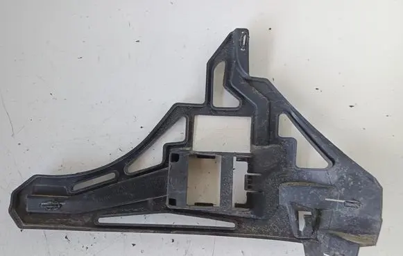 Mercedes-Benz Vito Viano W447 Rear bumper mounting bracket A4478851514