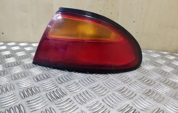 Mazda 323 F Rear/tail lights 0431439R