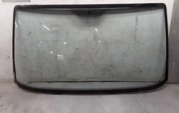 Peugeot Boxer Front windscreen/windshield window 