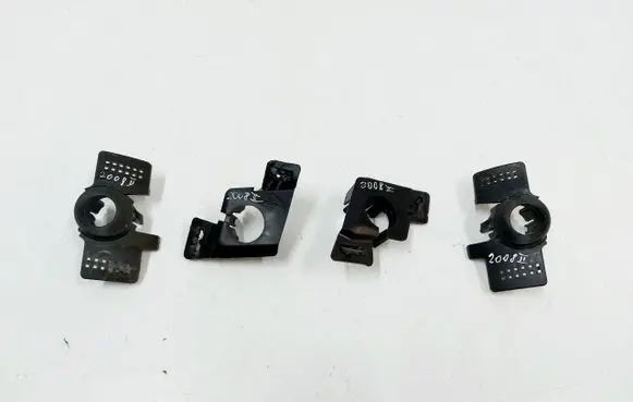 Peugeot 2008 II Rear parking sensor holder (PDC) 9852668480