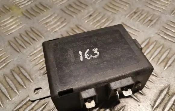 Mercedes-Benz ML W163 Aerial antenna amplifier 1638200289
