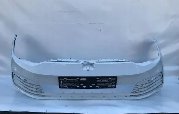Volkswagen Golf VIII Front bumper 5H0807221