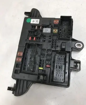 Opel Insignia A Fuse module