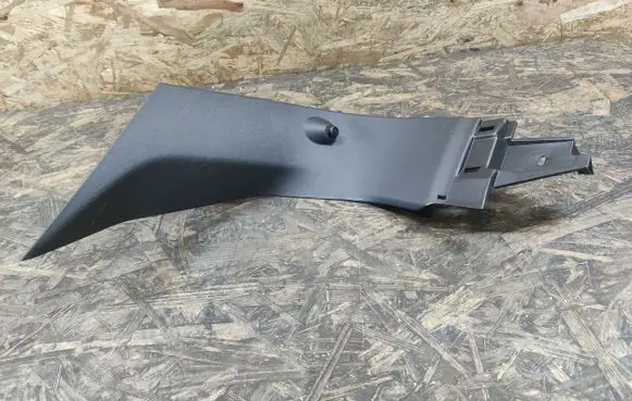 Citroen DS7 Crossback Tailgate trim 98168606