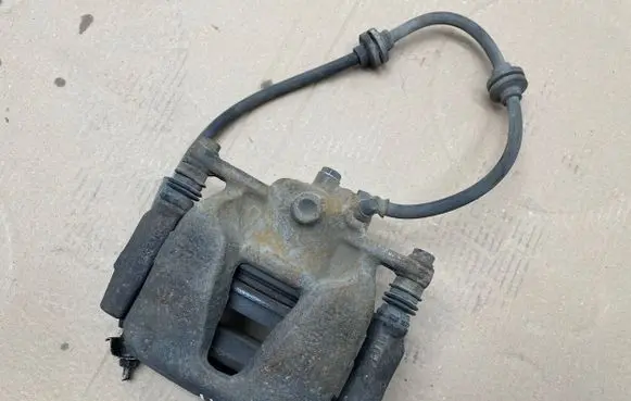 Renault Megane IV Front brake caliper 410110528R 410151464R