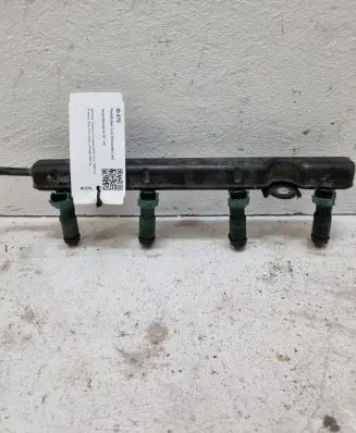 Toyota Prius (XW10) Fuel injector