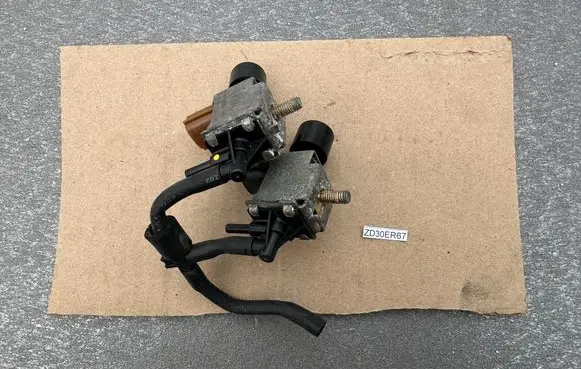 Nissan Patrol Y61 Vacuum valve 14955VC102