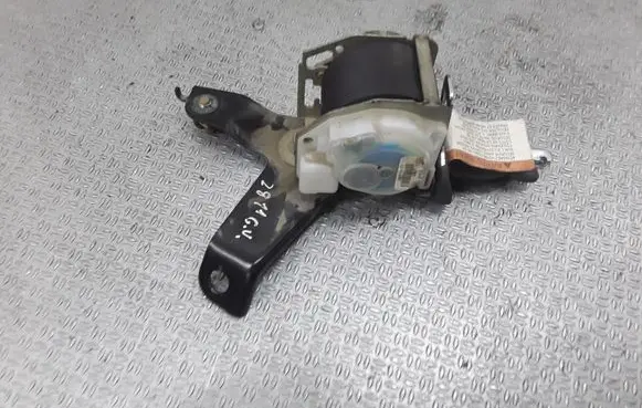 Subaru B9 Tribeca Middle seatbelt (rear) 