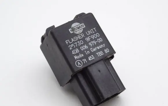 Nissan Primera Other relay 257309F900