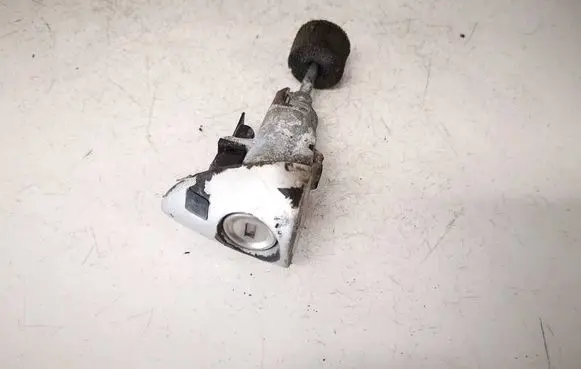 Mercedes-Benz C W203 Front door lock (next to the handle) 5WK49022