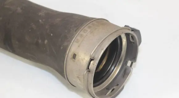 BMW 7 F01 F02 F03 F04 Intercooler hose/pipe 7810616 8583389