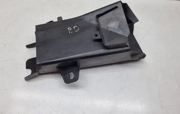 BMW 5 F10 F11 Brake cooling air channel/duct 7200798