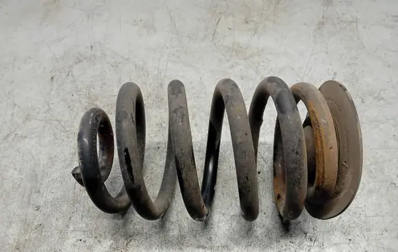 BMW X3 E83 Rear coil spring