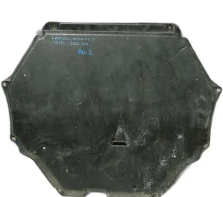 Mitsubishi Outlander Engine splash shield/under tray