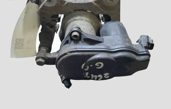 Toyota RAV 4 (XA50) Rear brake caliper 461033010