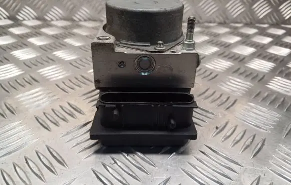 Nissan Note (E11) ABS Pump 0265231732 476609U100