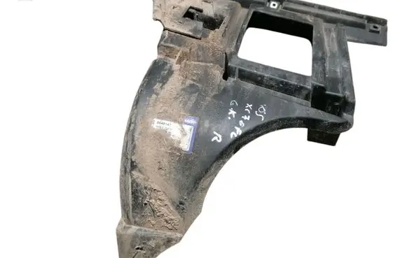 Volvo XC70 Rear bumper mounting bracket 8648149 9484377