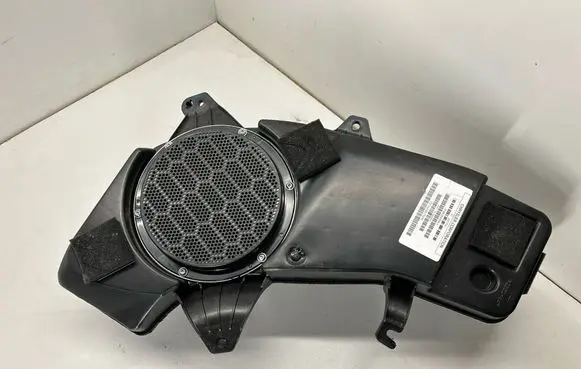 Jeep Compass Audio system kit 68250972AG 68245819AA 05064358AB