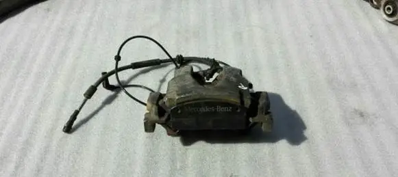 Mercedes-Benz ML W166 Front brake caliper A1664211481
