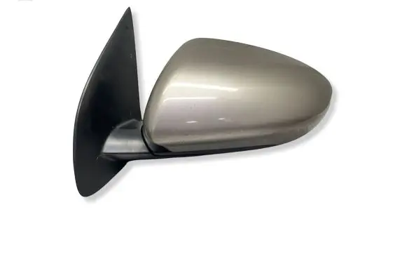 Nissan Qashqai Front door electric wing mirror E11026202 E11036202