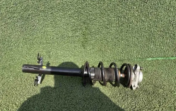 Front shock absorber/damper